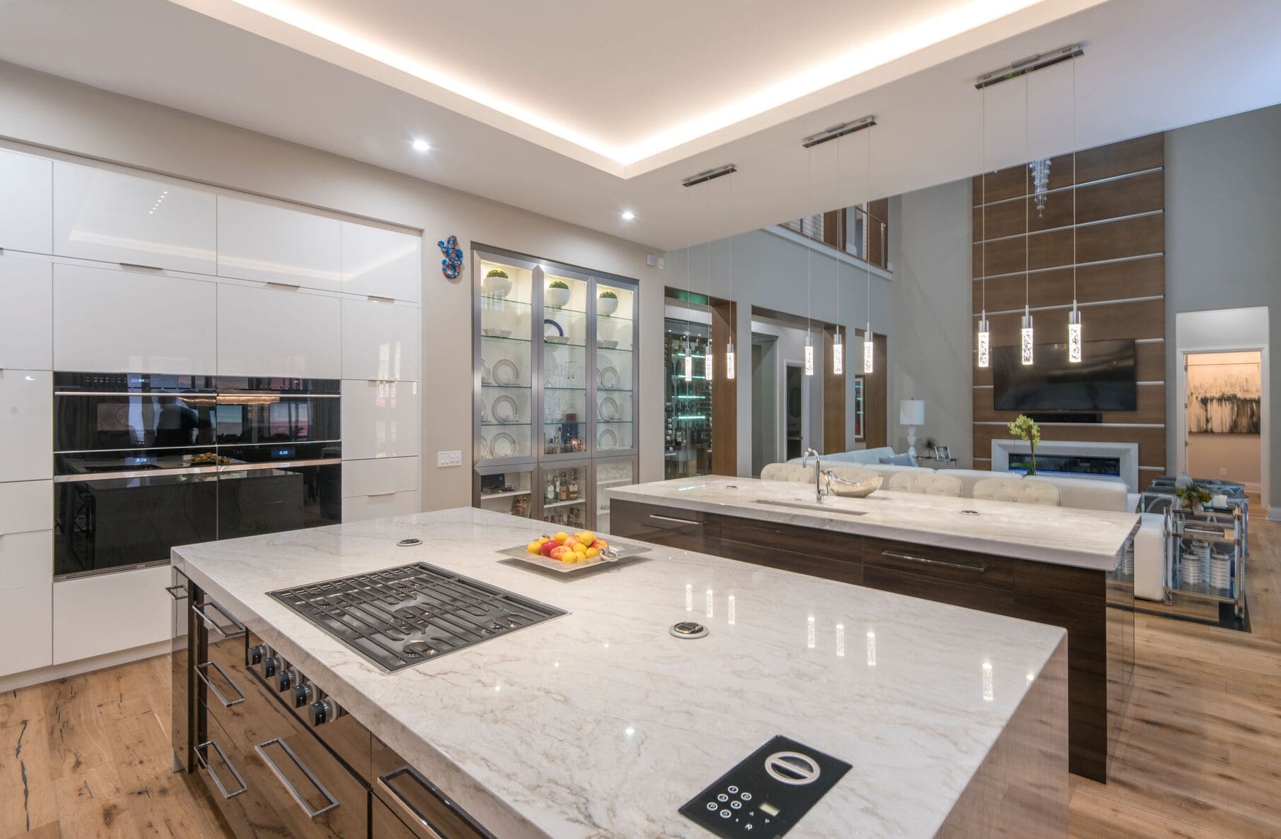 355 Kitchen