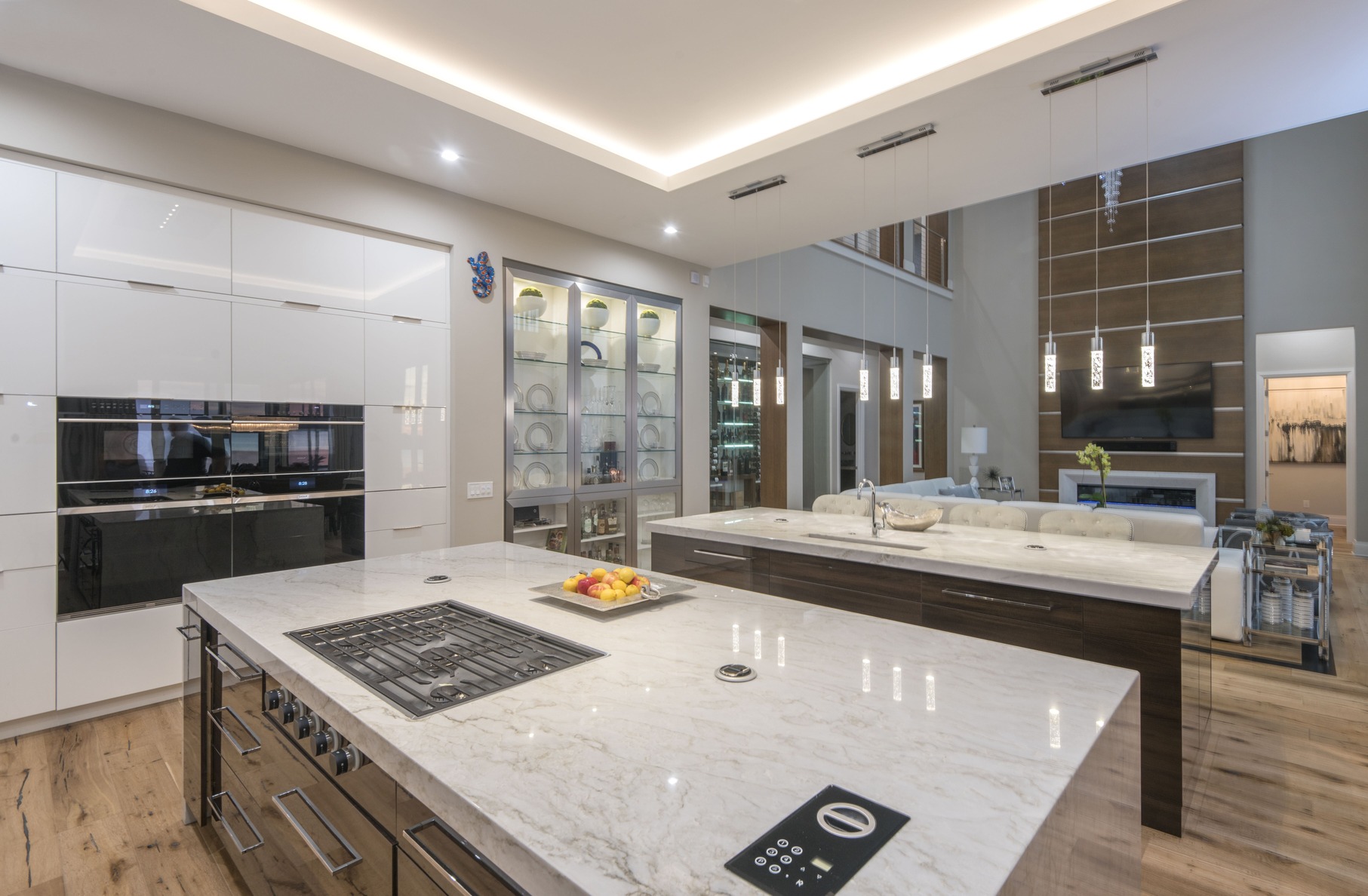 355 Kitchen