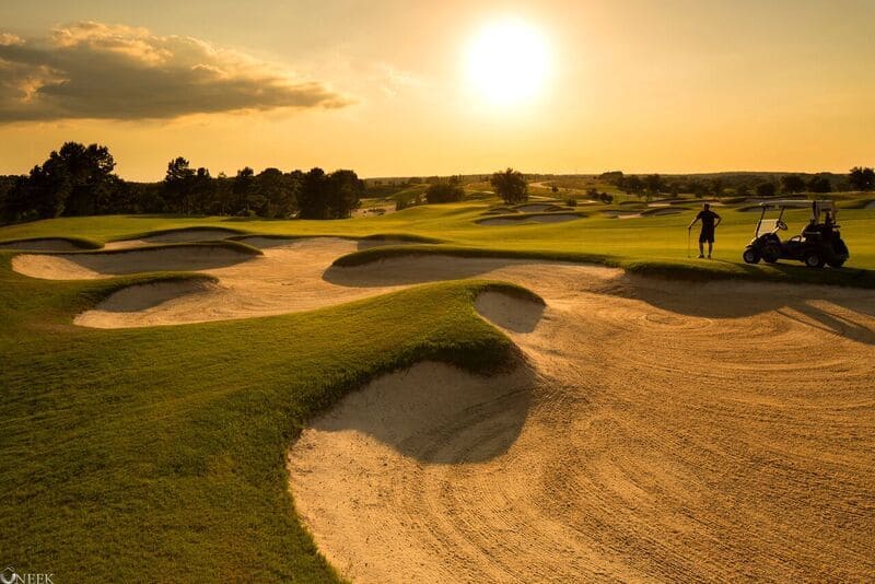 Sunset golf